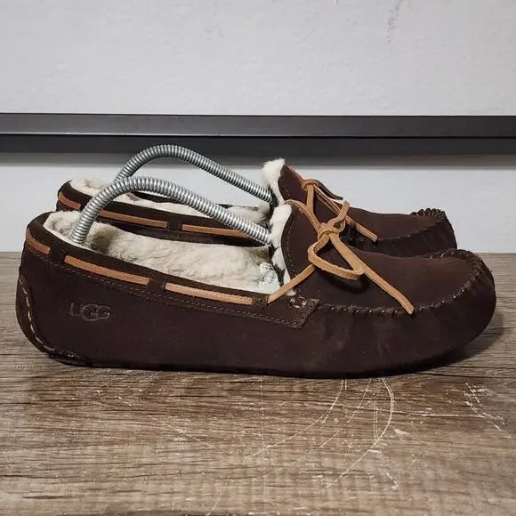 UGG Olsen Men's Suede Shearling Lined Moccasin Slippers Shoes Size 10 Brown - Picture 3 of 9